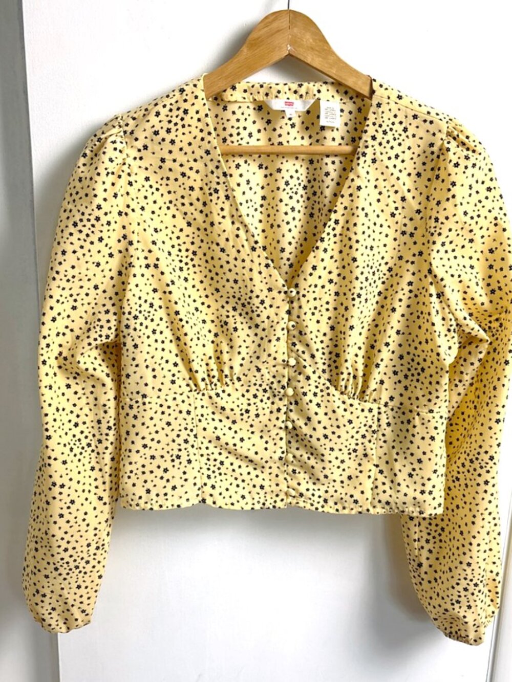 Levis Sophia Yellow Black Ditsy Floral Fitted Top Long Sleeve Button Front Sz XL